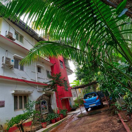 Oceanic Pearl Beach Guest House Calangute Exterior photo
